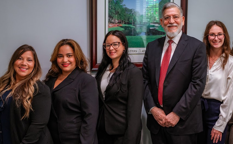 The Law Offices of Robert David Malove