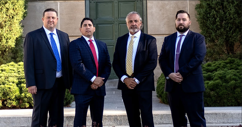 Monz?n, Guerra & Chipman, Attorneys At Law