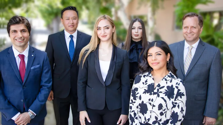 MacLean Chung Law Firm