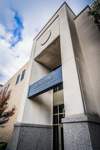 Farmer Scott Ozete Robinson & Schmitt LLP