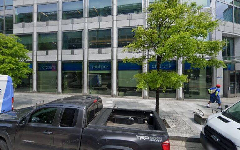 The Holmes Law Firm
