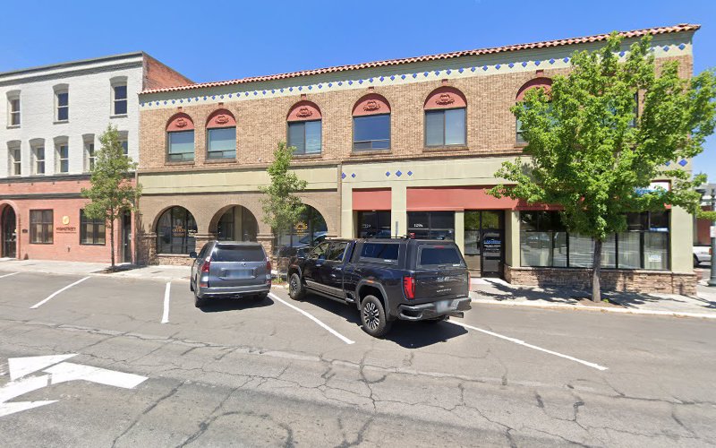 Scott D MacArthur PC