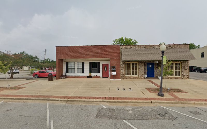 Womble Lori L Attorney At Law