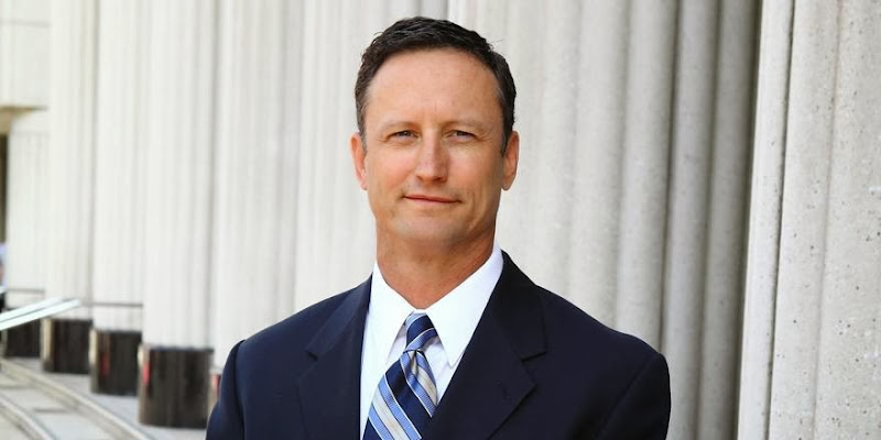 Carlos J. Tavares III