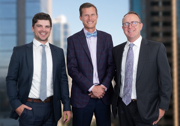 Holmquist & Gardiner PLLC