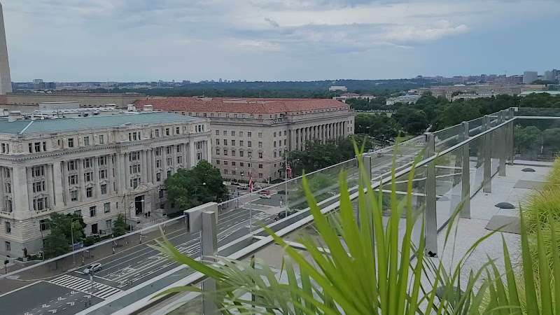 Kirkland & Ellis LLP