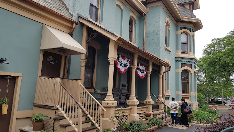 Danielle Streed & Associates