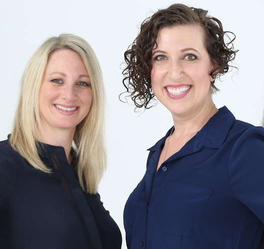 Aharoni Business Law, PC