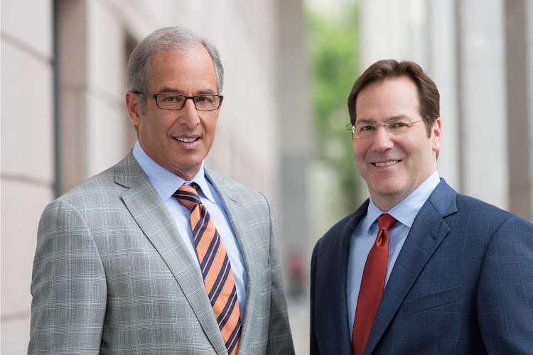 Warren & Kallianos, PLLC