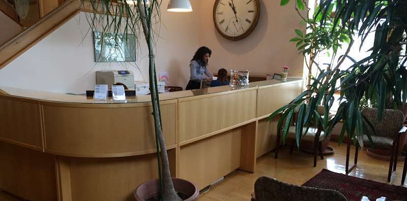 Watson & Dameron LLP