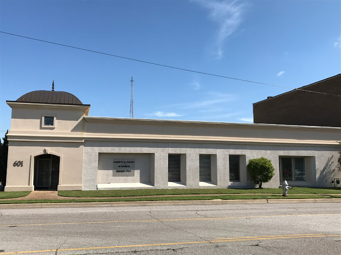 Landrith & Kulesz LLP: Landrith Kris L