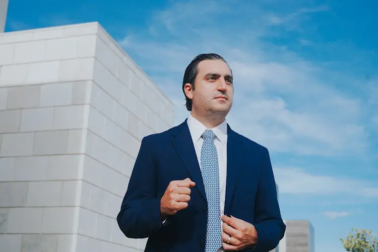 Attorney Portrait Expanded