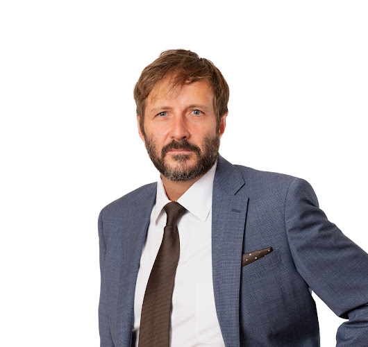 Villalobos and Moore