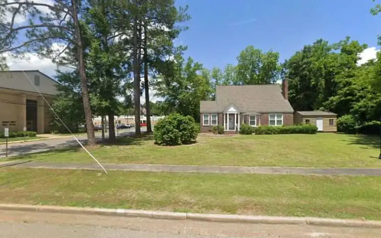 Lloyd & Dinning LLC