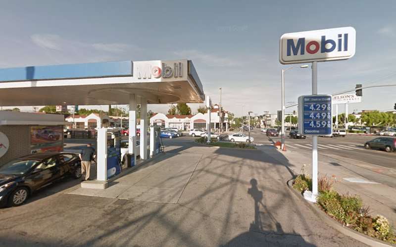 Landau Lawyers League Inc