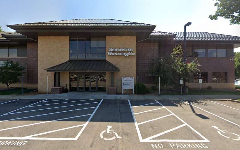 Pennington Lies & Cherne PA: Cherne Russell R