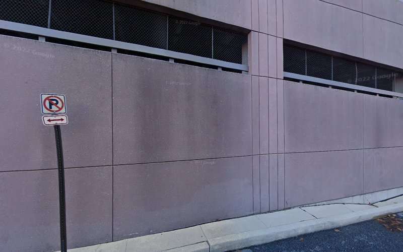 Mc Lemore Jr R Burke