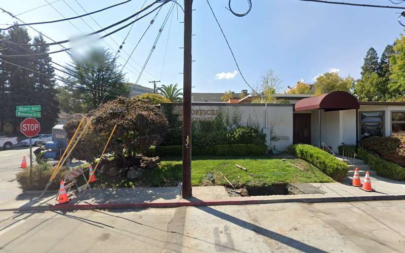 Robert W Erich Law Offices