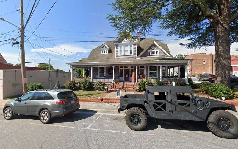 Nachamie & Whitley: Whitley W Darrell