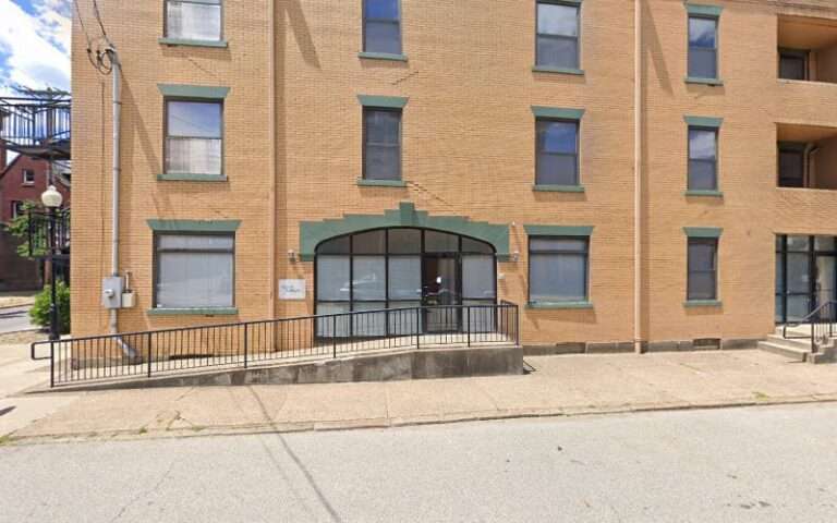 Green & Bridges LLP