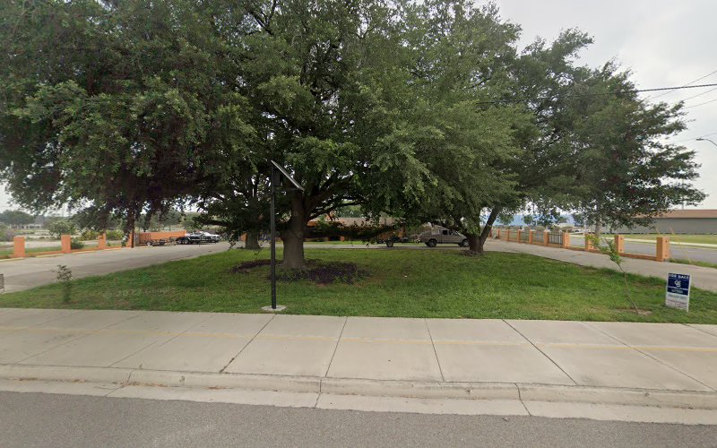 Van A Hutchins Law Office