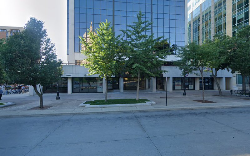 Hahn, Wallace & Associates, S.C.