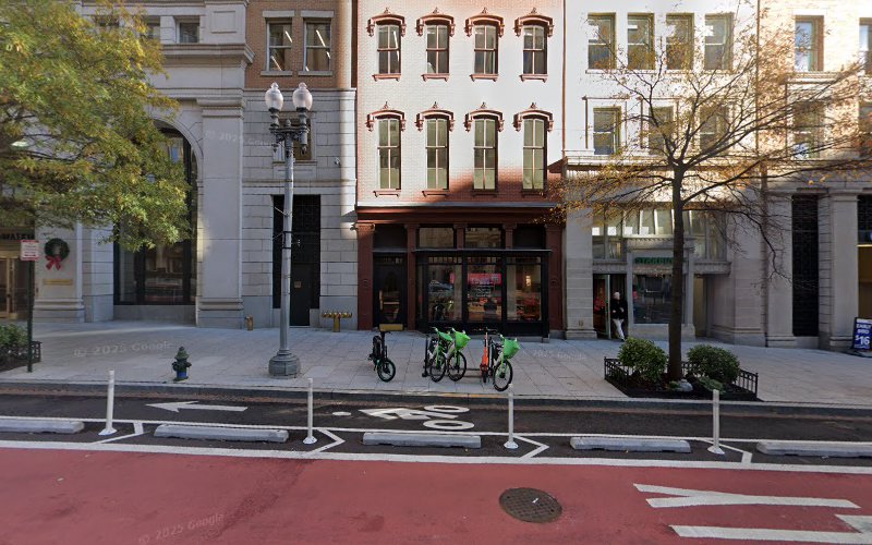 Latham & Watkins: Sacks Diane