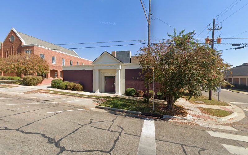 Witherspoon & Compton LLC