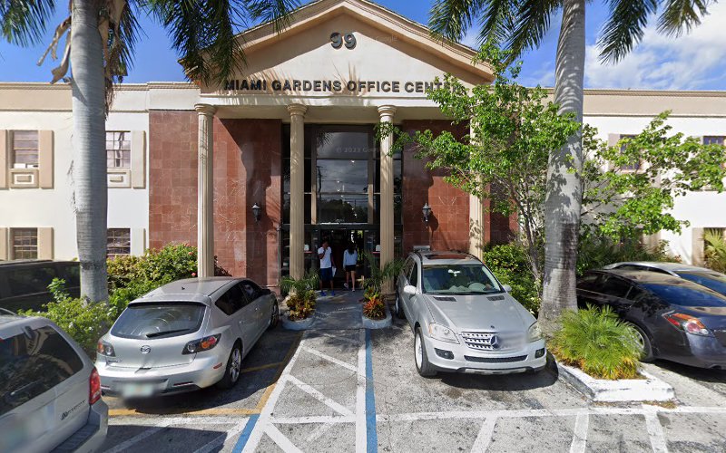 Michael Van Cleve, Law