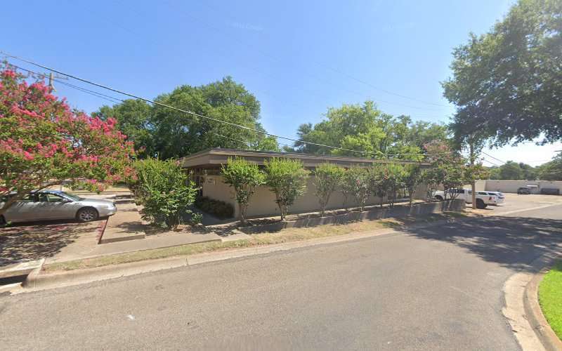 Roy E Price Jr., Attorney