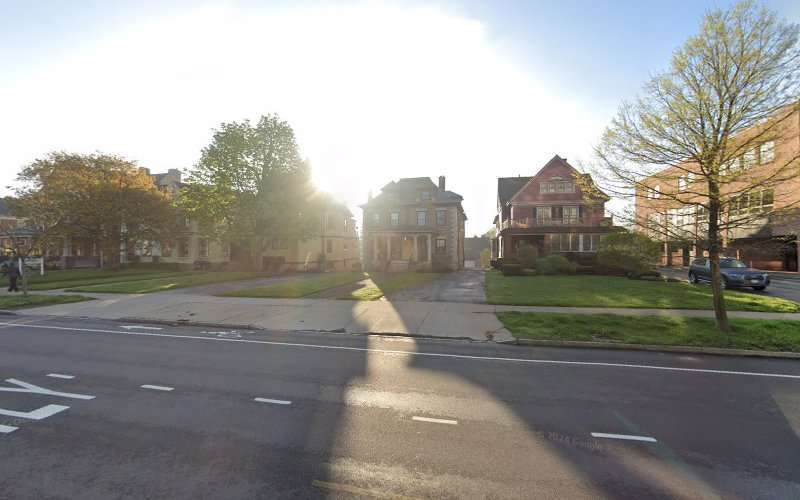 Creighton, Johnsen & Giroux