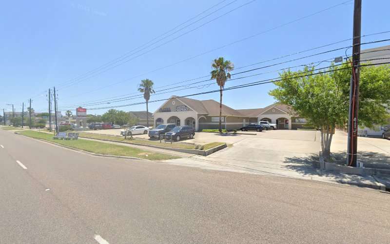 Gyinia Law Firm – Immigration Attorney