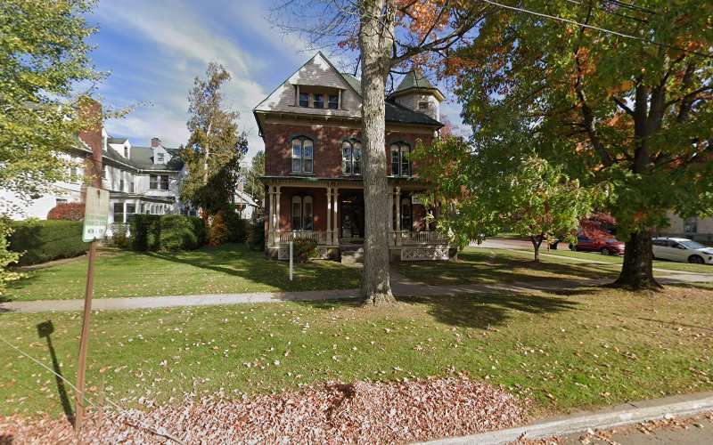 Travis Law Firm: Vilushis Chad J