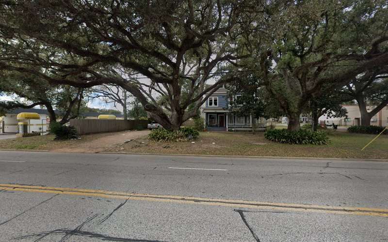 Thomisee & Thomisee PC