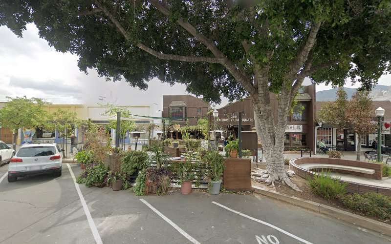 Law Offices Of Khachik Akhkashian