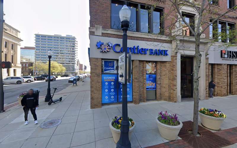 M P Smith & Associates