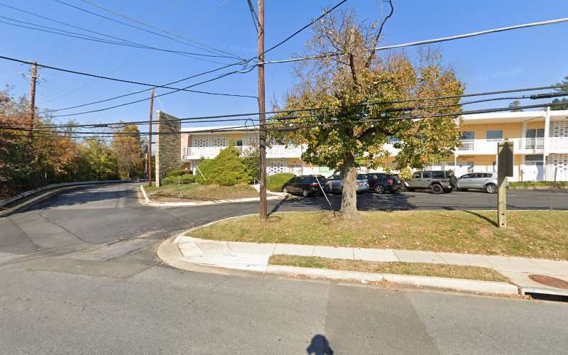 Richard D London & Associates PC