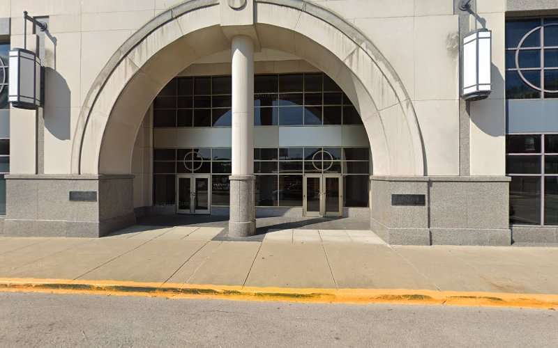 Farmer Scott Ozete Robinson & Schmitt: Schmitt Lindsay B