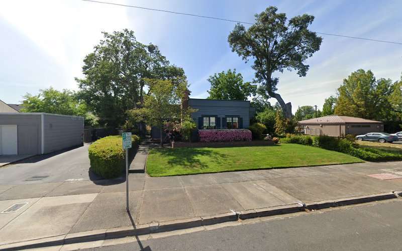 James L Mueller, Esq.