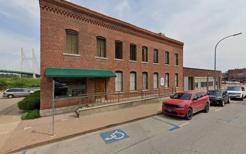 Anderson Roberts Porth Wallace