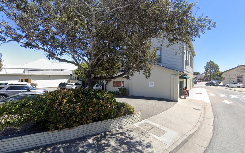 Carolyn B. Harris, Family Attorney at Law